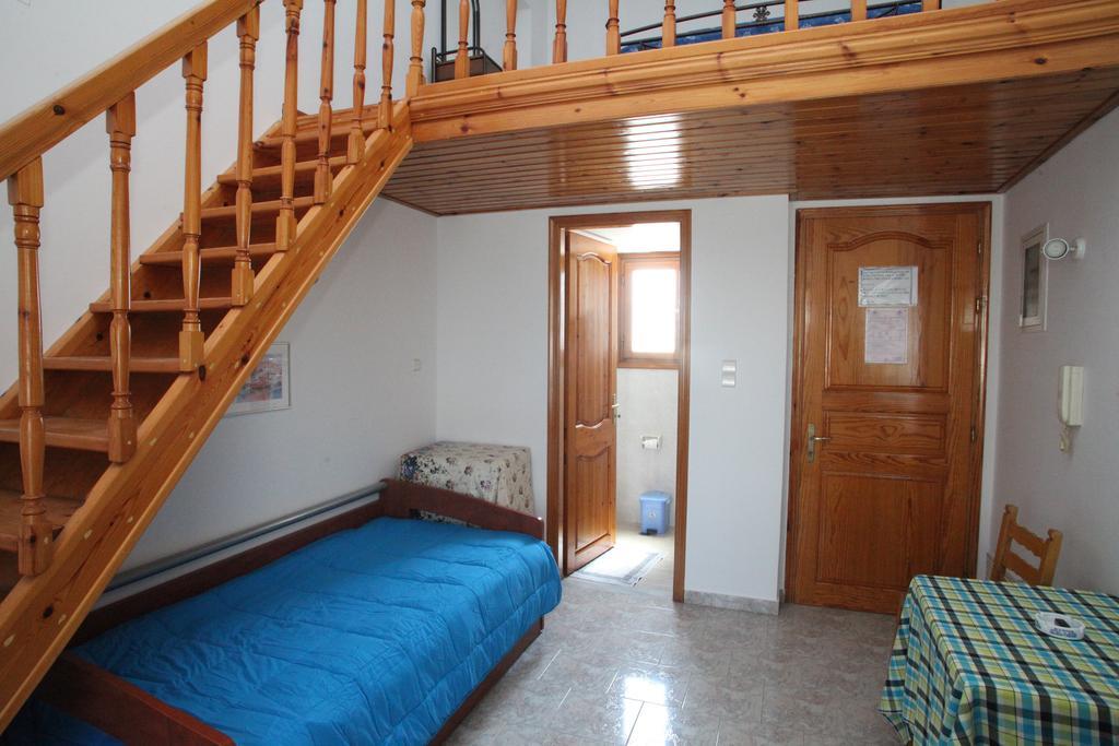 Afroditi Syros Ermoupoli Buitenkant foto