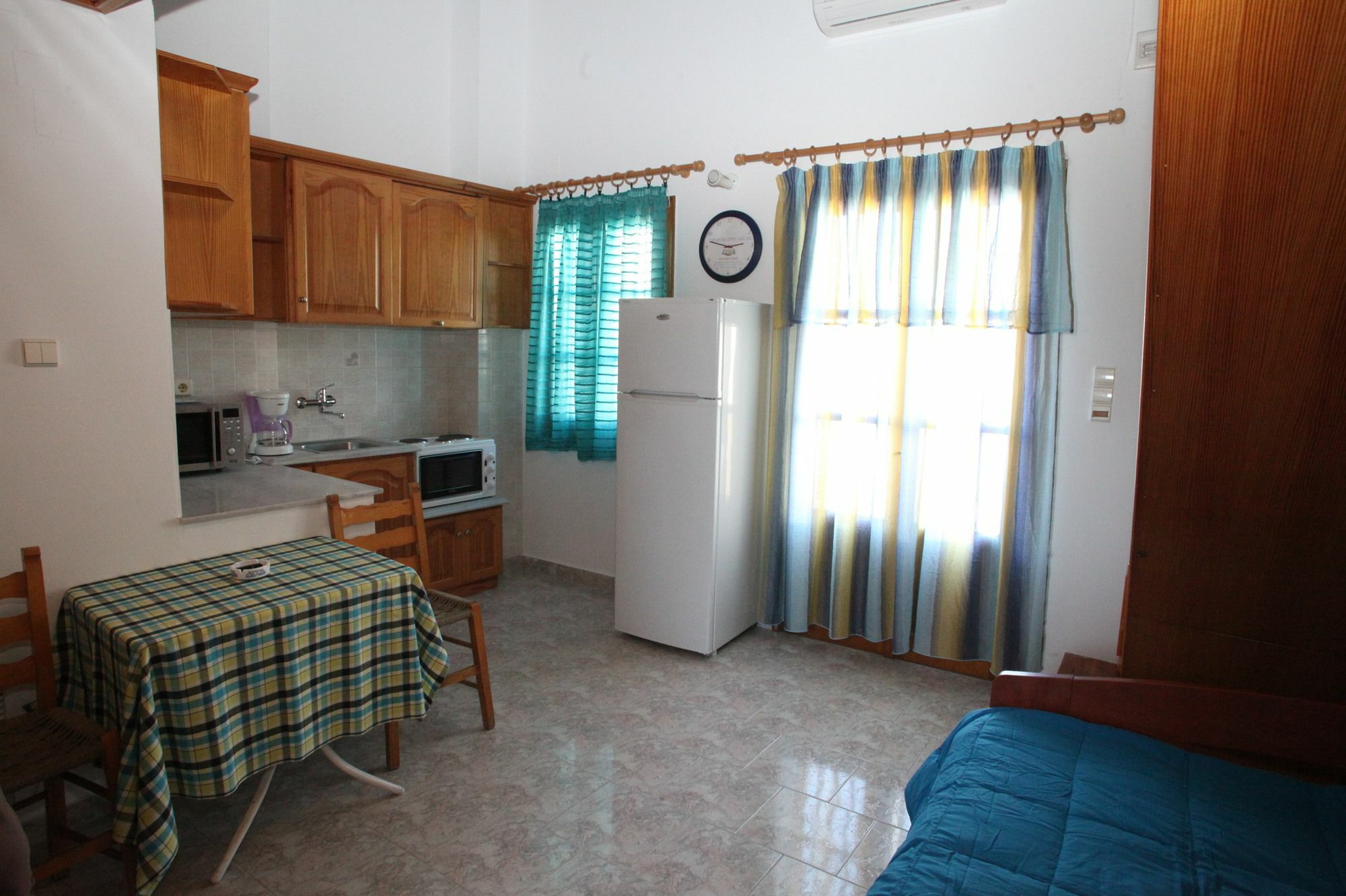 Afroditi Syros Ermoupoli Buitenkant foto